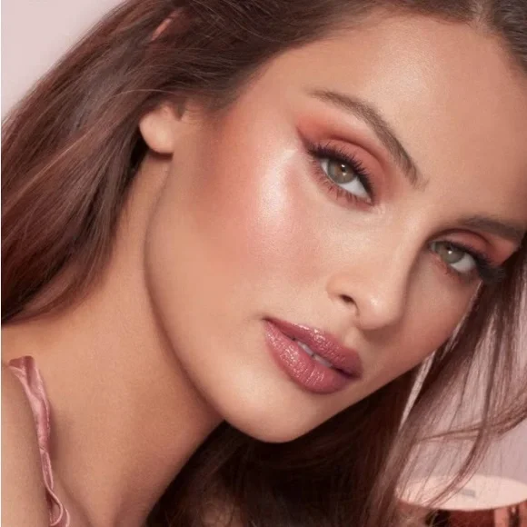 ✨Host Pick✨ Charlotte Tilbury Pillow Talk Beauty Light Wand - Picture 10 of 11